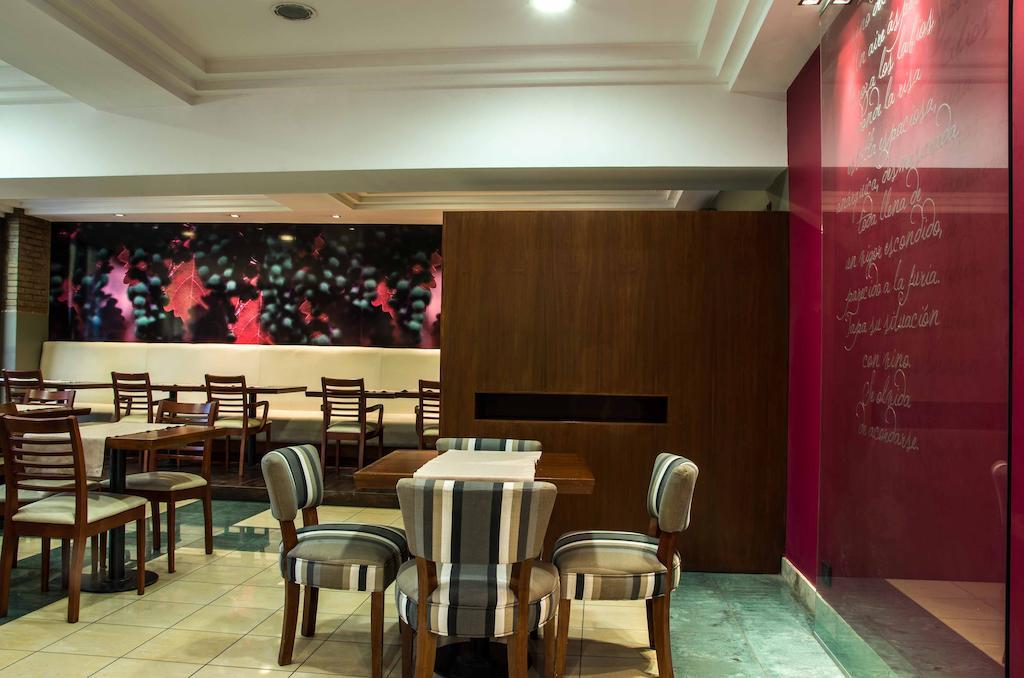Portal Plaza Suites Mendoza Exterior foto